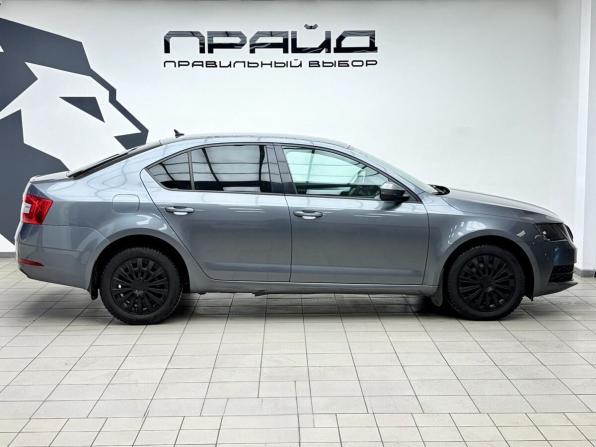 Skoda Octavia III (A7) Рестайлинг с пробегом 2017 года, цена 1 499 000 рублей, 175437 км, лифтбек, Автокод Объявления