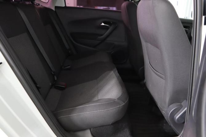Volkswagen Polo V Рестайлинг с пробегом 2017 года, цена 1 199 990 рублей, 116115 км, седан, Автокод Объявления