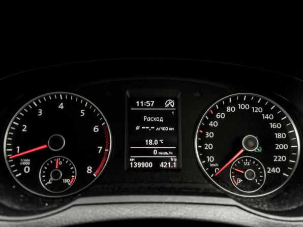 Volkswagen Sharan II с пробегом 2011 года, цена 1 300 000 рублей, 139900 км, минивэн, Автокод Объявления