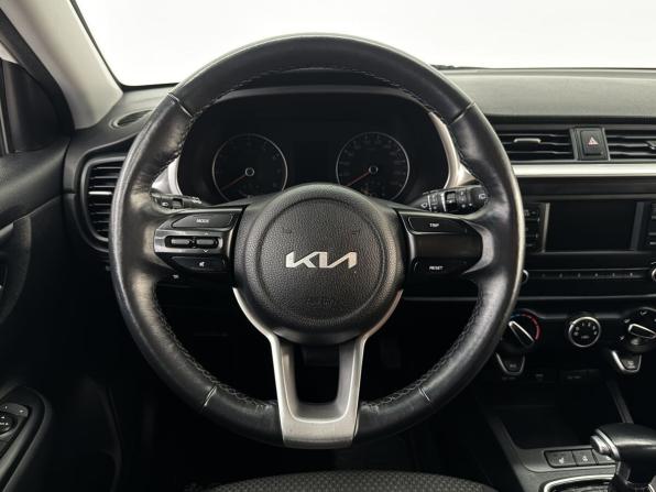 Kia Rio IV Рестайлинг с пробегом 2022 года, цена 1 490 000 рублей, 125908 км, хэтчбек, Автокод Объявления