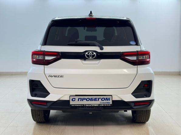 Toyota Raize I с пробегом 2019 года, цена 1 570 000 рублей, 99348 км, внедорожник, Автокод Объявления