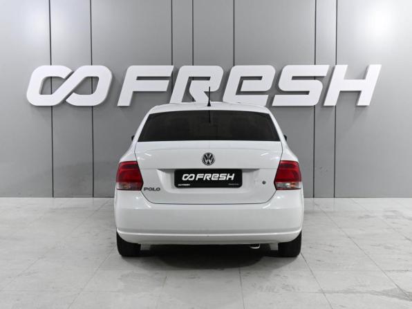 Volkswagen Polo V с пробегом 2015 года, цена 865 000 рублей, 217152 км, седан, Автокод Объявления
