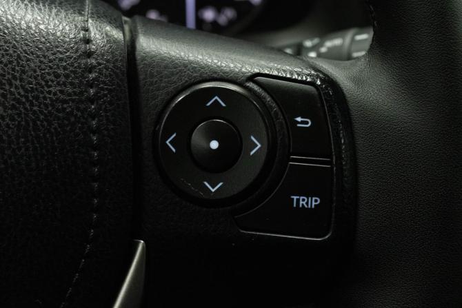 Toyota RAV4 IV (XA40) Рестайлинг с пробегом 2019 года, цена 2 279 000 рублей, 169518 км, внедорожник, Автокод Объявления