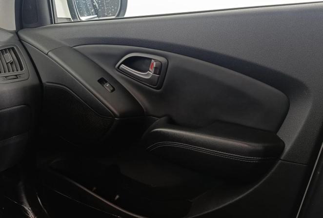 Hyundai ix35 I с пробегом 2013 года, цена 1 400 000 рублей, 127640 км, внедорожник, Автокод Объявления