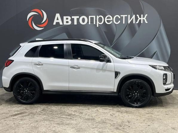 Mitsubishi ASX I Рестайлинг 3 с пробегом 2021 года, цена 2 295 000 рублей, 47566 км, внедорожник, Автокод Объявления
