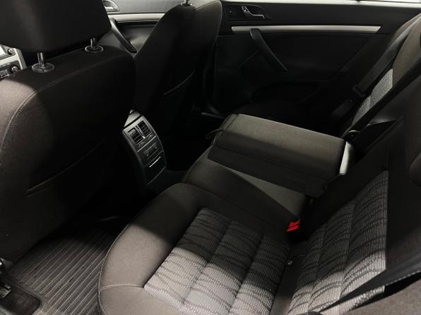 Skoda Octavia II (A5) Рестайлинг с пробегом 2012 года, цена 838 000 рублей, 161418 км, лифтбек, Автокод Объявления