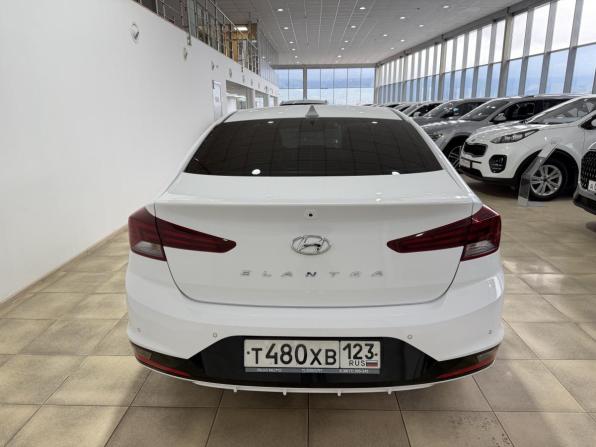 Hyundai Elantra VI (AD) Рестайлинг с пробегом 2019 года, цена 1 800 000 рублей, 67419 км, седан, Автокод Объявления