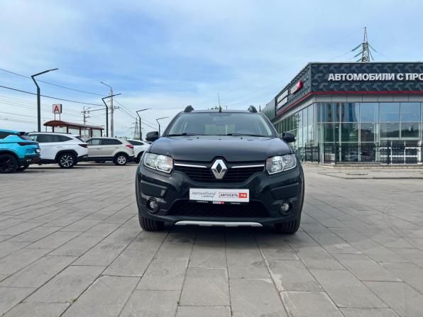 Renault Sandero II с пробегом 2015 года, цена 899 000 рублей, 170190 км, хэтчбек, Автокод Объявления