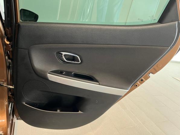 Kia Ceed II Рестайлинг с пробегом 2016 года, цена 1 270 000 рублей, 135413 км, хэтчбек, Автокод Объявления