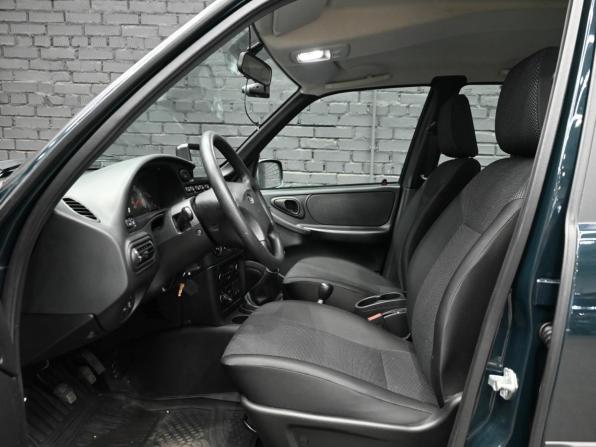 Lada (ВАЗ) Niva Travel I с пробегом 2023 года, цена 1 100 000 рублей, 52401 км, внедорожник, Автокод Объявления