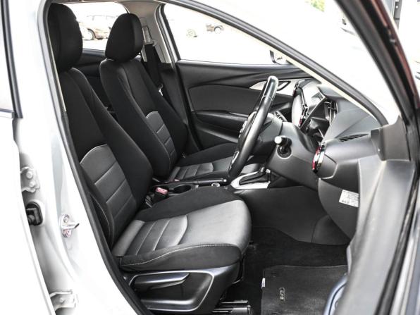 Mazda CX-3 I с пробегом 2015 года, цена 1 384 000 рублей, 92430 км, внедорожник, Автокод Объявления