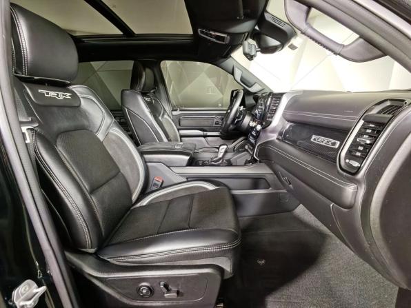 Ram 1500 V с пробегом 2021 года, цена 9 800 000 рублей, 91860 км, offers.body_type.unknown, Автокод Объявления