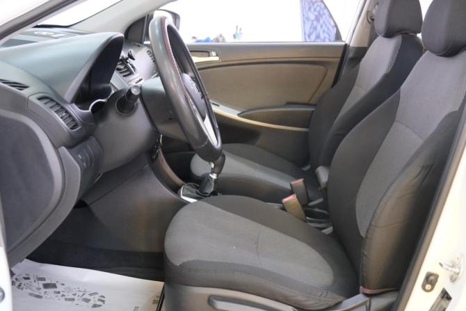 Hyundai Solaris I с пробегом 2012 года, цена 819 000 рублей, 165000 км, хэтчбек, Автокод Объявления
