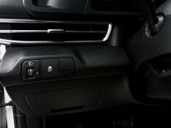 Hyundai Elantra VII (CN7) с пробегом 2021 года, цена 2 200 000 рублей, 26988 км, седан, Автокод Объявления