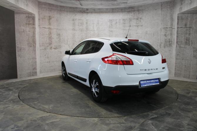 Renault Megane III с пробегом 2012 года, цена 775 000 рублей, 112292 км, хэтчбек, Автокод Объявления