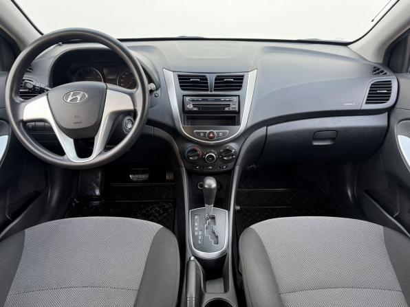Hyundai Solaris I с пробегом 2011 года, цена 750 000 рублей, 142000 км, седан, Автокод Объявления
