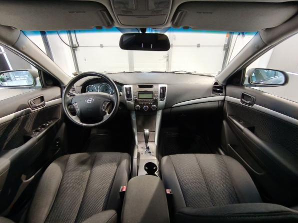 Hyundai Sonata V (NF) Рестайлинг с пробегом 2009 года, цена 582 000 рублей, 71000 км, седан, Автокод Объявления