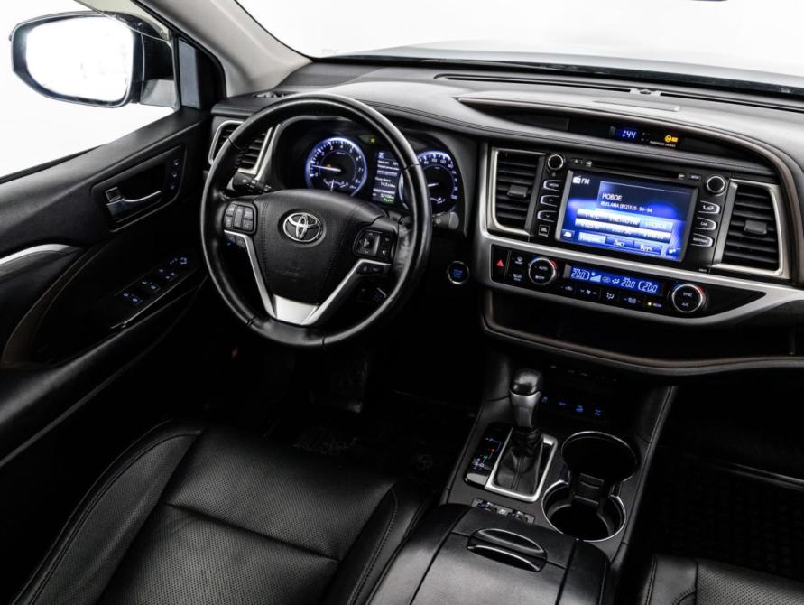 Toyota Highlander III (XU50) Рестайлинг Санкт-Петербург  - изображение 18
