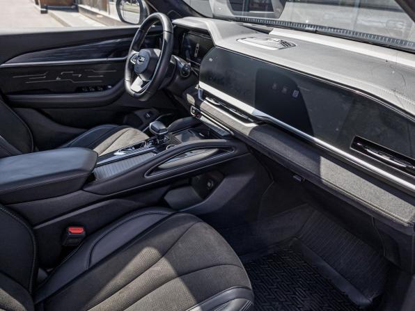 Geely Monjaro I с пробегом 2024 года, цена 3 429 000 рублей, 58400 км, внедорожник, Автокод Объявления