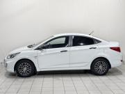 Hyundai Solaris I Курск  - изображение 19
