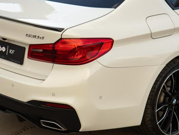 BMW 5 серии VII (G30/G31/G38) с пробегом 2018 года, цена 3 668 000 рублей, 116648 км, седан, Автокод Объявления