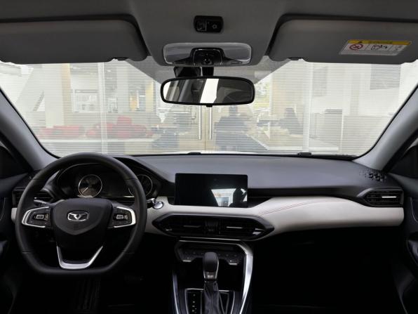 Kaiyi E5 с пробегом 2023 года, цена 1 499 000 рублей, 565 км, седан, Автокод Объявления