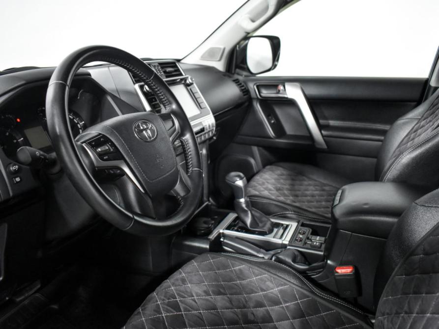 Toyota Land Cruiser Prado 150 Series Рестайлинг 2 Санкт-Петербург  - изображение 9