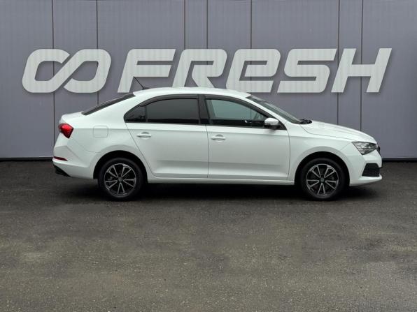 Skoda Rapid II с пробегом 2021 года, цена 1 499 000 рублей, 78090 км, лифтбек, Автокод Объявления