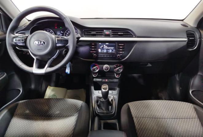 Kia Rio IV с пробегом 2017 года, цена 1 315 000 рублей, 135675 км, седан, Автокод Объявления