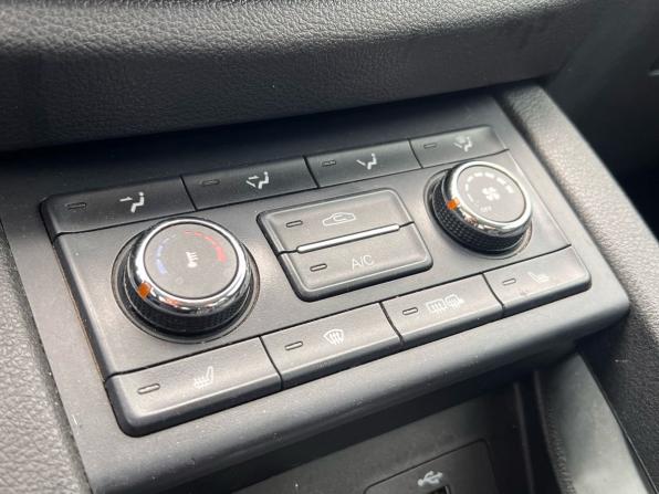 FAW Besturn X40 I с пробегом 2019 года, цена 1 069 500 рублей, 96000 км, внедорожник, Автокод Объявления
