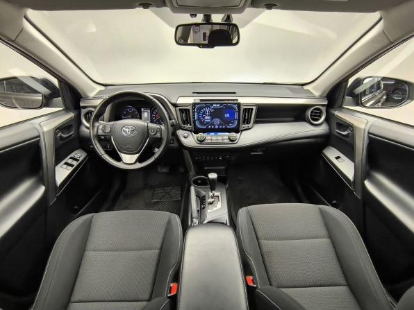Toyota RAV4 IV (XA40) Рестайлинг с пробегом 2019 года, цена 2 732 000 рублей, 96550 км, внедорожник, Автокод Объявления