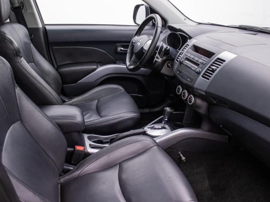 Mitsubishi Outlander II Москва  - изображение 9