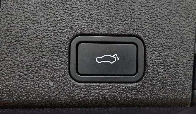 Geely Tugella I Рестайлинг с пробегом 2023 года, цена 2 950 000 рублей, 63460 км, внедорожник, Автокод Объявления