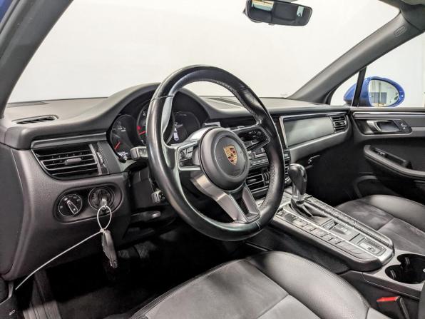 Porsche Macan I Рестайлинг с пробегом 2021 года, цена 4 150 000 рублей, 120194 км, внедорожник, Автокод Объявления