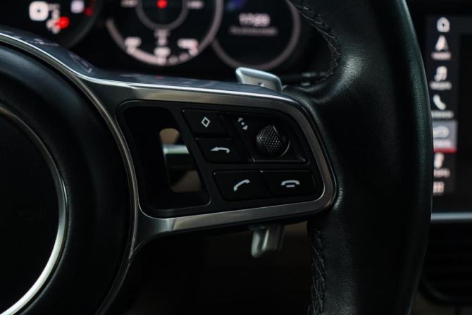 Porsche Cayenne III с пробегом 2019 года, цена 5 650 000 рублей, 102933 км, внедорожник, Автокод Объявления