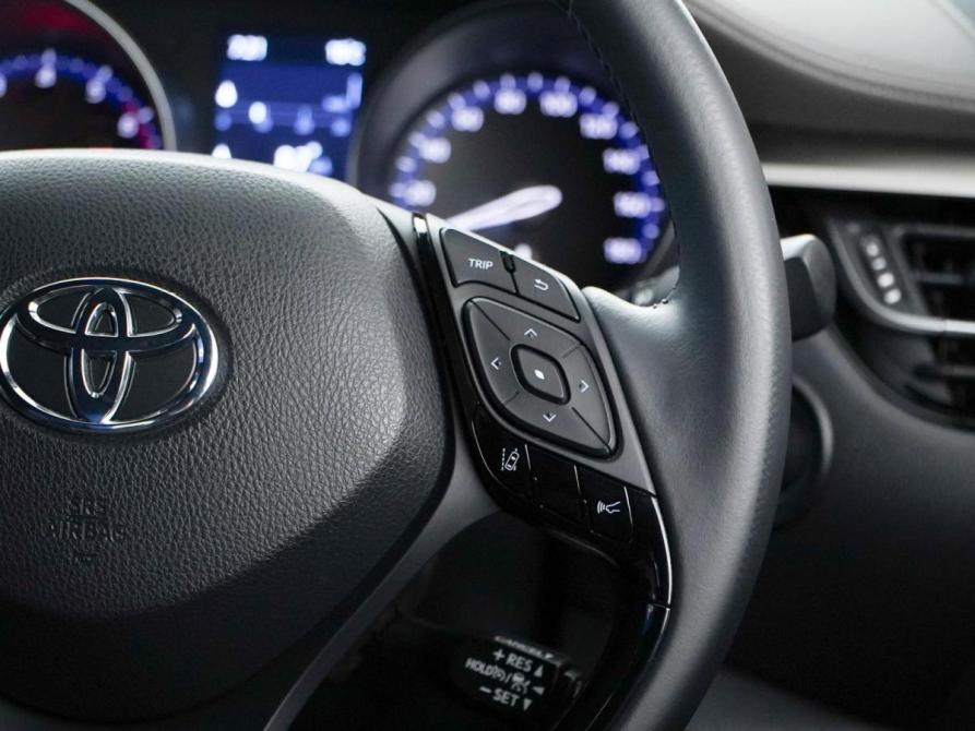 Toyota C-HR I Рестайлинг Москва  - изображение 13