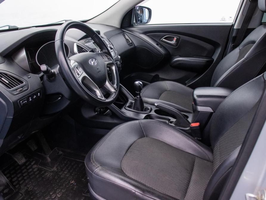 Hyundai ix35 I Москва  - изображение 10