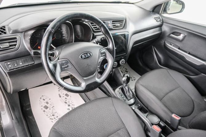 Kia Rio III Рестайлинг с пробегом 2016 года, цена 999 000 рублей, 128000 км, седан, Автокод Объявления