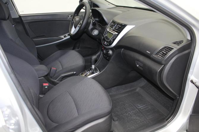 Hyundai Solaris I с пробегом 2013 года, цена 760 000 рублей, 215930 км, седан, Автокод Объявления