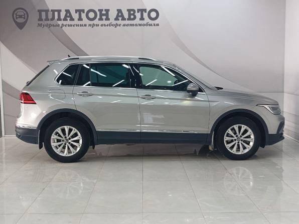 Volkswagen Tiguan II Рестайлинг с пробегом 2021 года, цена 3 025 000 рублей, 98121 км, внедорожник, Автокод Объявления