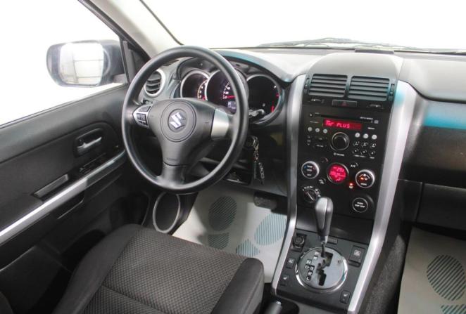 Suzuki Grand Vitara II Рестайлинг с пробегом 2010 года, цена 1 350 000 рублей, 103001 км, внедорожник, Автокод Объявления