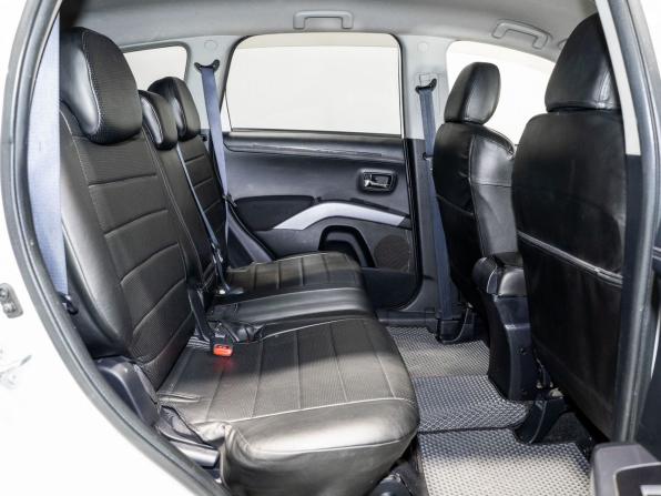 Mitsubishi Outlander II Рестайлинг с пробегом 2010 года, цена 1 100 000 рублей, 234938 км, внедорожник, Автокод Объявления