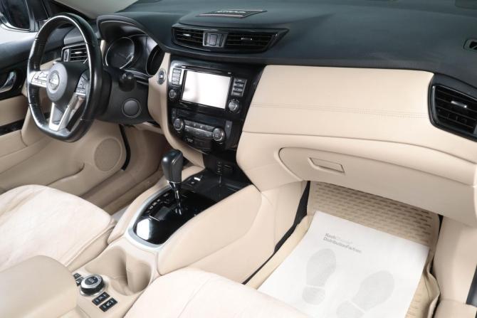 Nissan X-Trail III Рестайлинг с пробегом 2018 года, цена 2 499 000 рублей, 81705 км, внедорожник, Автокод Объявления