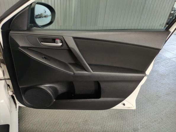 Mazda 3 II (BL) Рестайлинг с пробегом 2012 года, цена 773 000 рублей, 184241 км, хэтчбек, Автокод Объявления