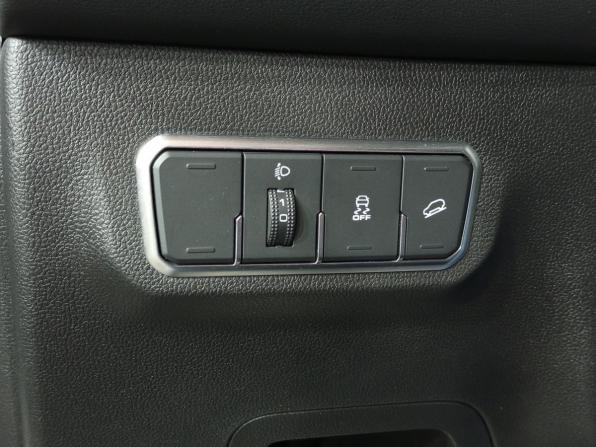 Haval M6 II с пробегом 2023 года, цена 1 780 000 рублей, 22477 км, внедорожник, Автокод Объявления