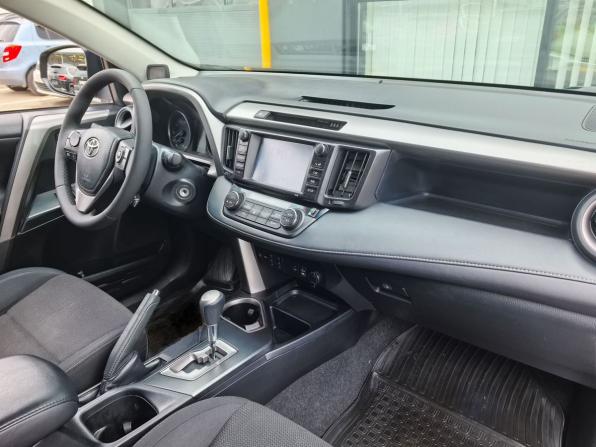Toyota RAV4 IV (XA40) Рестайлинг с пробегом 2017 года, цена 2 295 200 рублей, 124630 км, внедорожник, Автокод Объявления