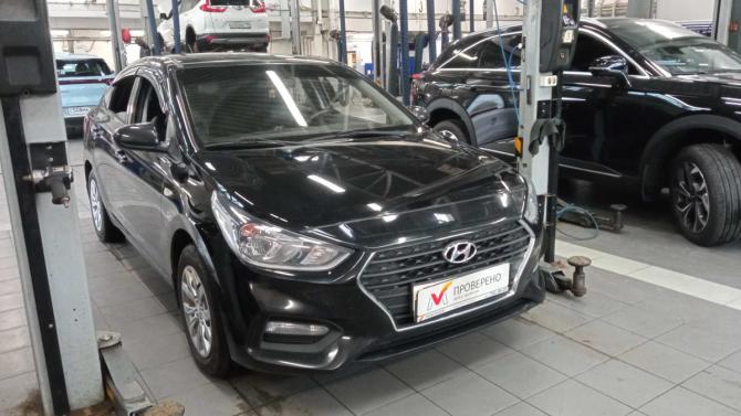 Hyundai Solaris II с пробегом 2019 года, цена 1 220 000 рублей, 92000 км, седан, Автокод Объявления