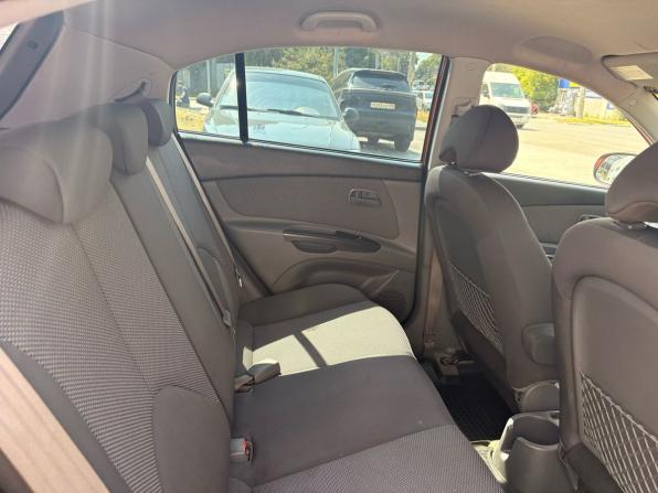 Kia Rio II Рестайлинг с пробегом 2011 года, цена 529 000 рублей, 304126 км, хэтчбек, Автокод Объявления