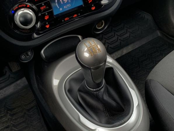 Nissan Juke I с пробегом 2012 года, цена 899 000 рублей, 122272 км, внедорожник, Автокод Объявления