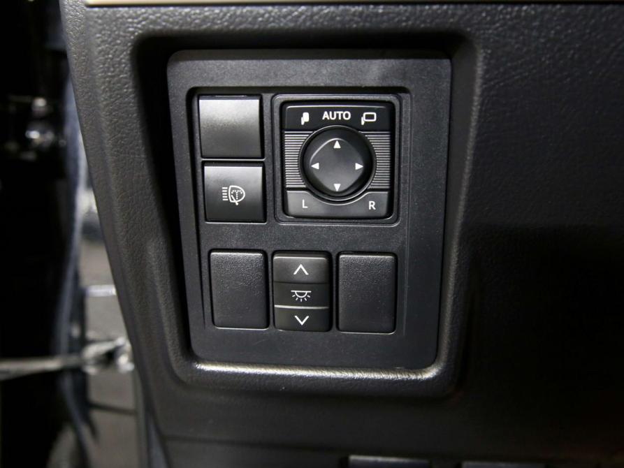 Toyota Land Cruiser Prado 150 Series Рестайлинг 2 Санкт-Петербург  - изображение 23